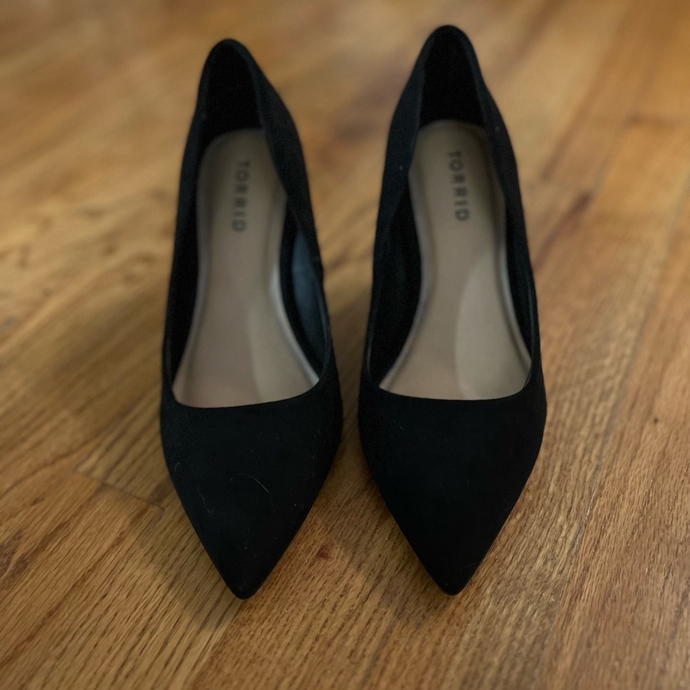 Torrid pumps